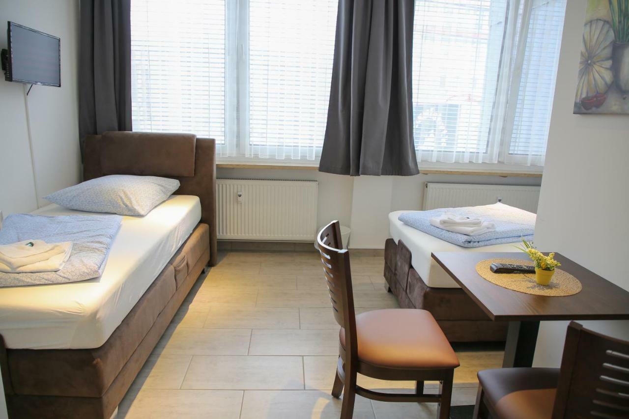 Franken Motel Fürth Εξωτερικό φωτογραφία